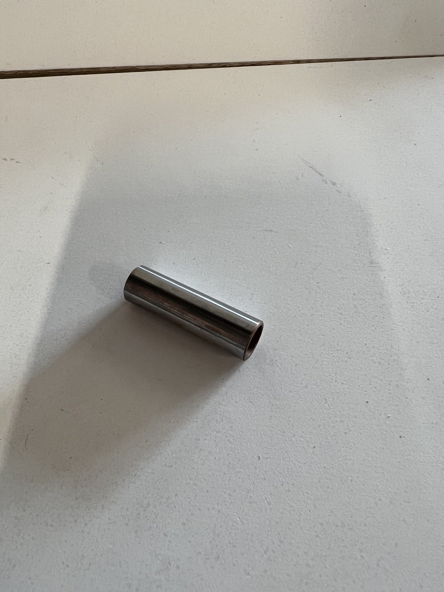 Spinotto pistone LKE R14 VO 12x34x9