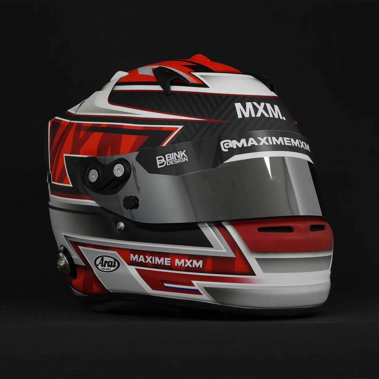 Maatwerk/custom helm laten ontwerpen - KartKings