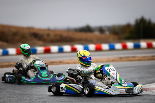 Karten in de regen: de uitdaging van een beslagen vizier