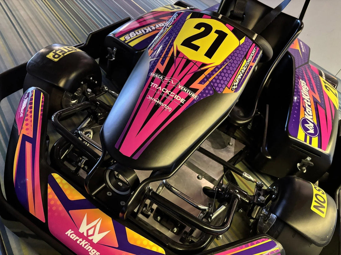 Stickersets plakken op je kartbakken: volg deze tips voor het beste resultaat - KartKings - Kart onderdelen & accessoires
