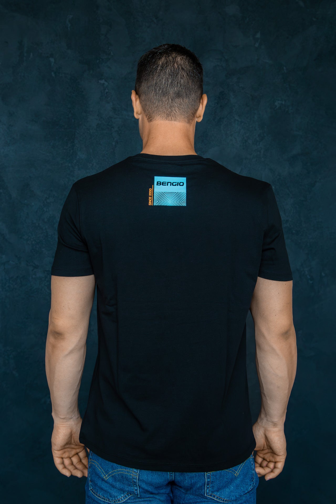 T-shirt Bengio nera/blu 100% biologica Taglia L