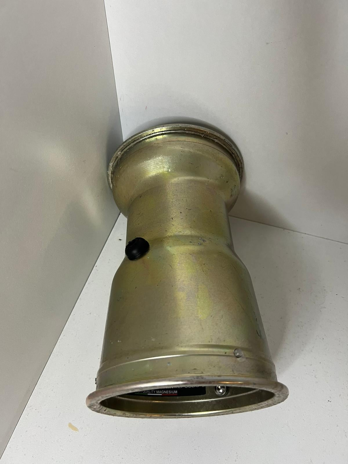 Cerchio posteriore in magnesio Kart Republic usato da 212 mm